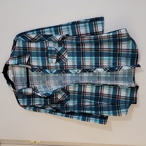 Eden and Olivia Shirt L